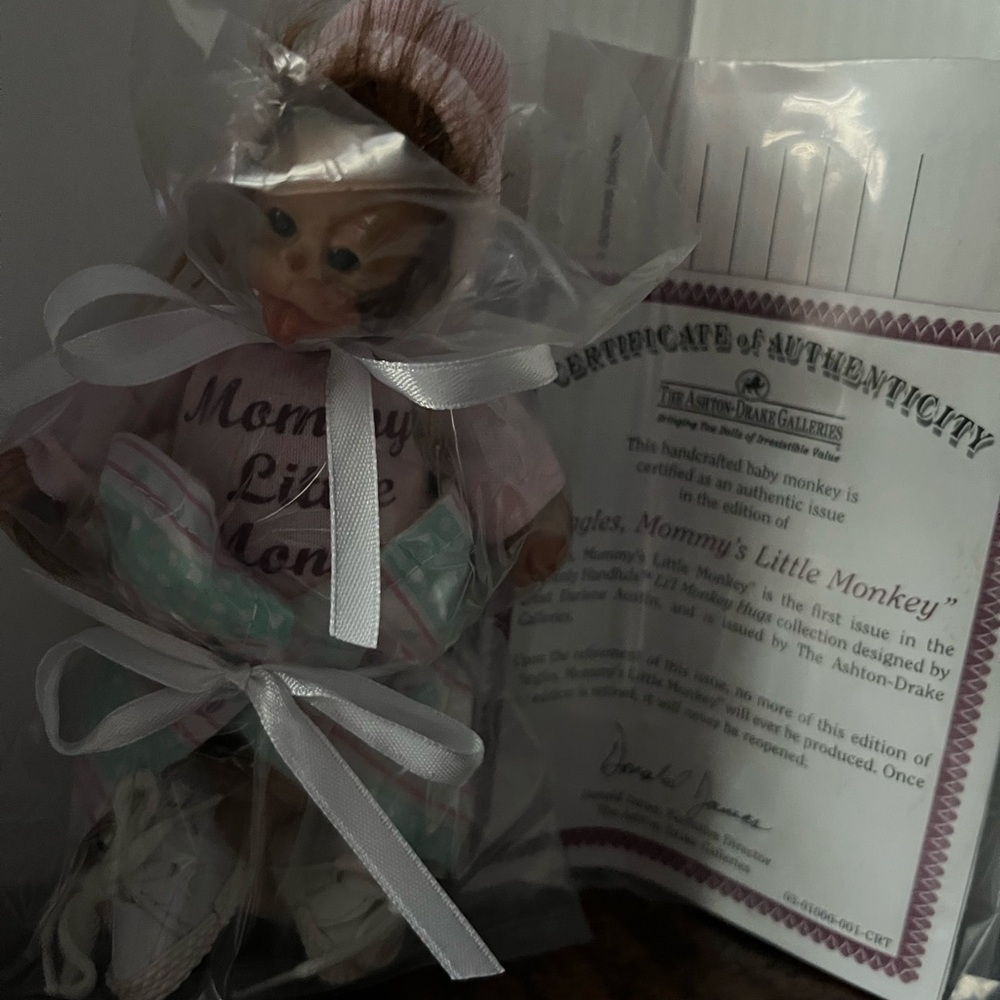 Ashton-Drake Galleries Mommy's Little Monkey Doll with Certificate